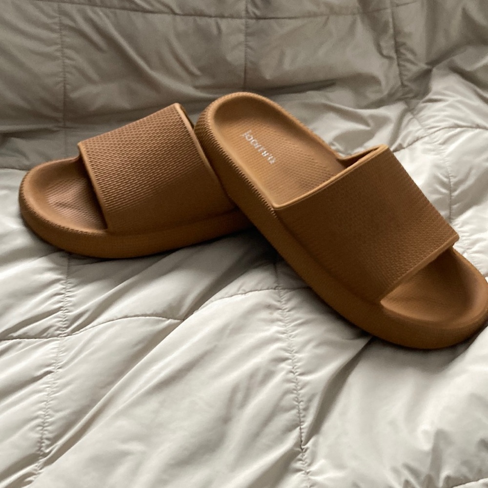 Joomra Foam Slides